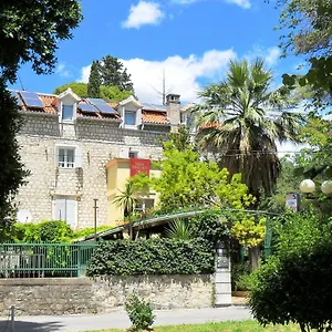 https://villa-soulavy.splithotels.org