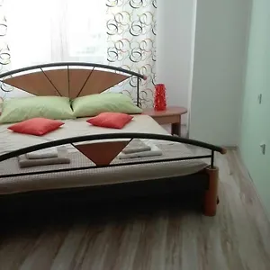 https://studio-apartment-olivia.pula-hotels.org