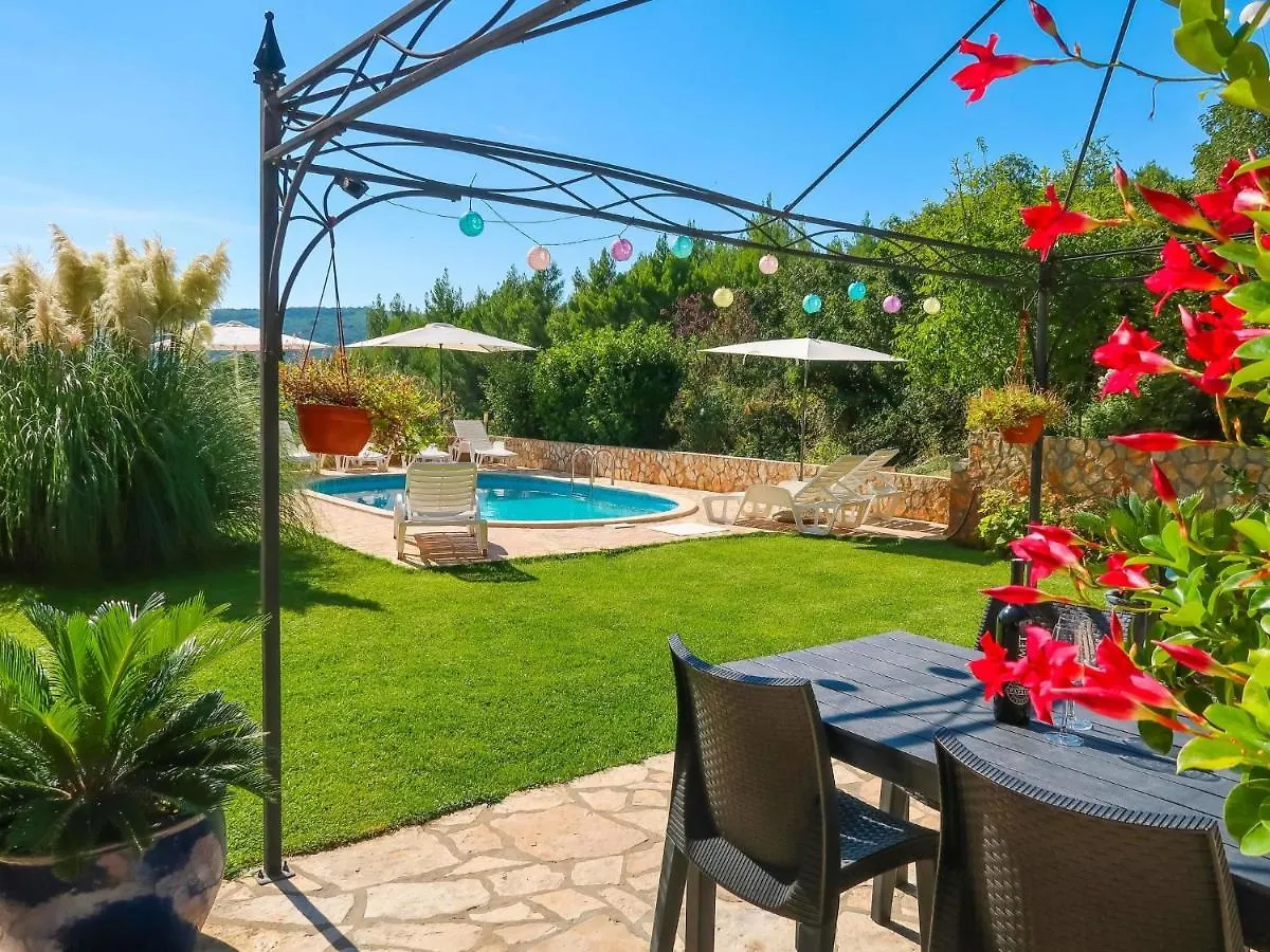 Apartment Chantal - Rac151 By Interhome Rabac